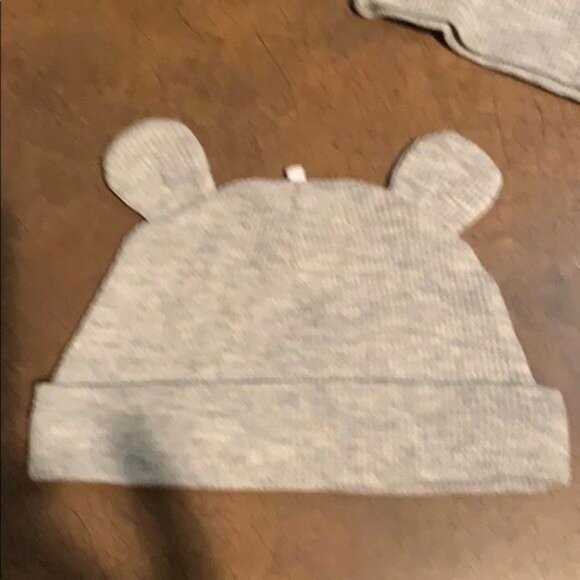 Little Planet 3 Piece Set (Tops, Pants, Hat), Size 9M, Gray/White - Picture 3 of 5